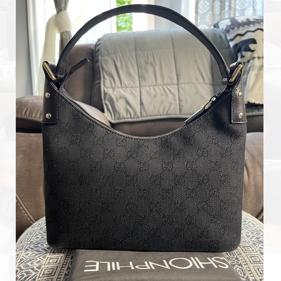 -SOLD- Gucci hobo bag - Picture 2 of 8
